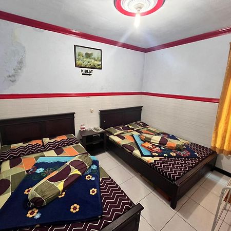 Griyo Tombo Kangen Sarangan Extérieur photo