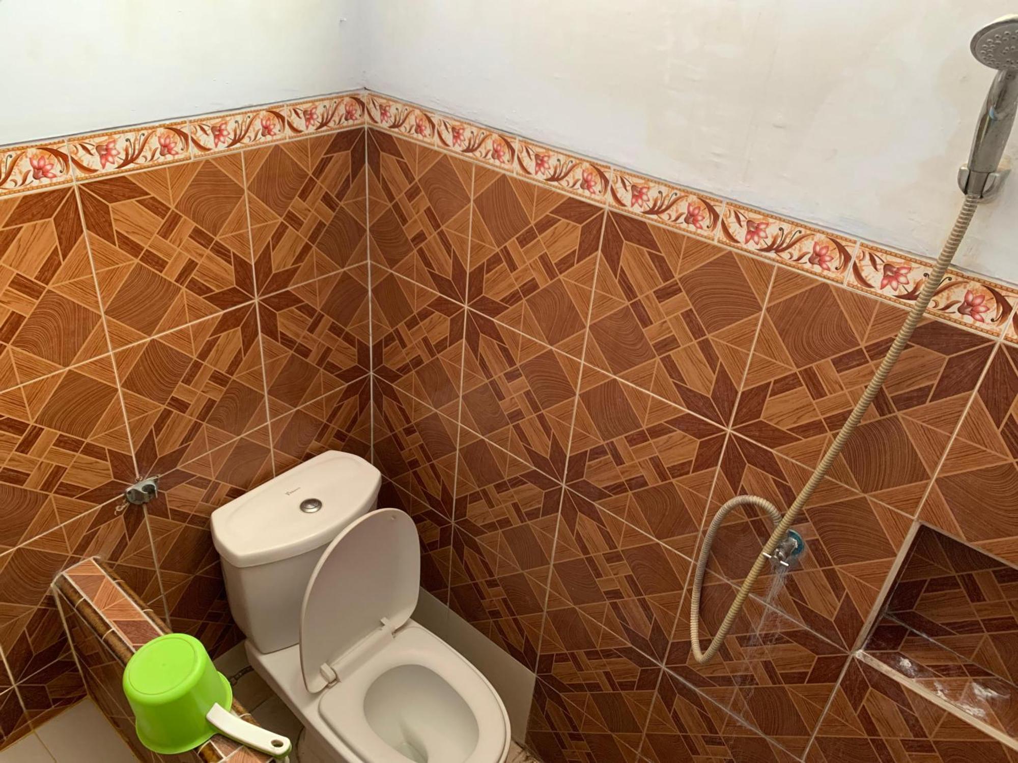 Griyo Tombo Kangen Sarangan Extérieur photo