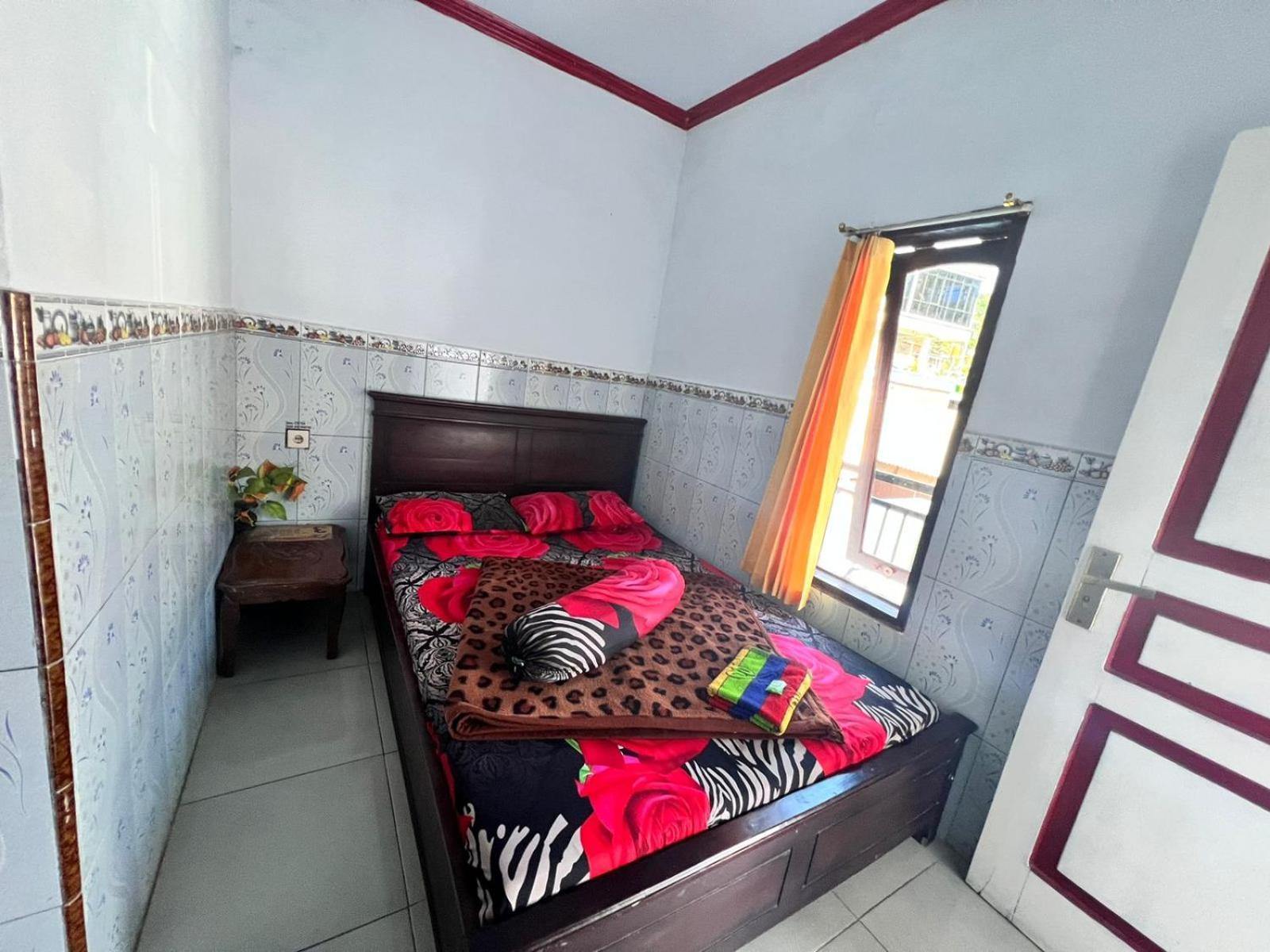 Griyo Tombo Kangen Sarangan Extérieur photo